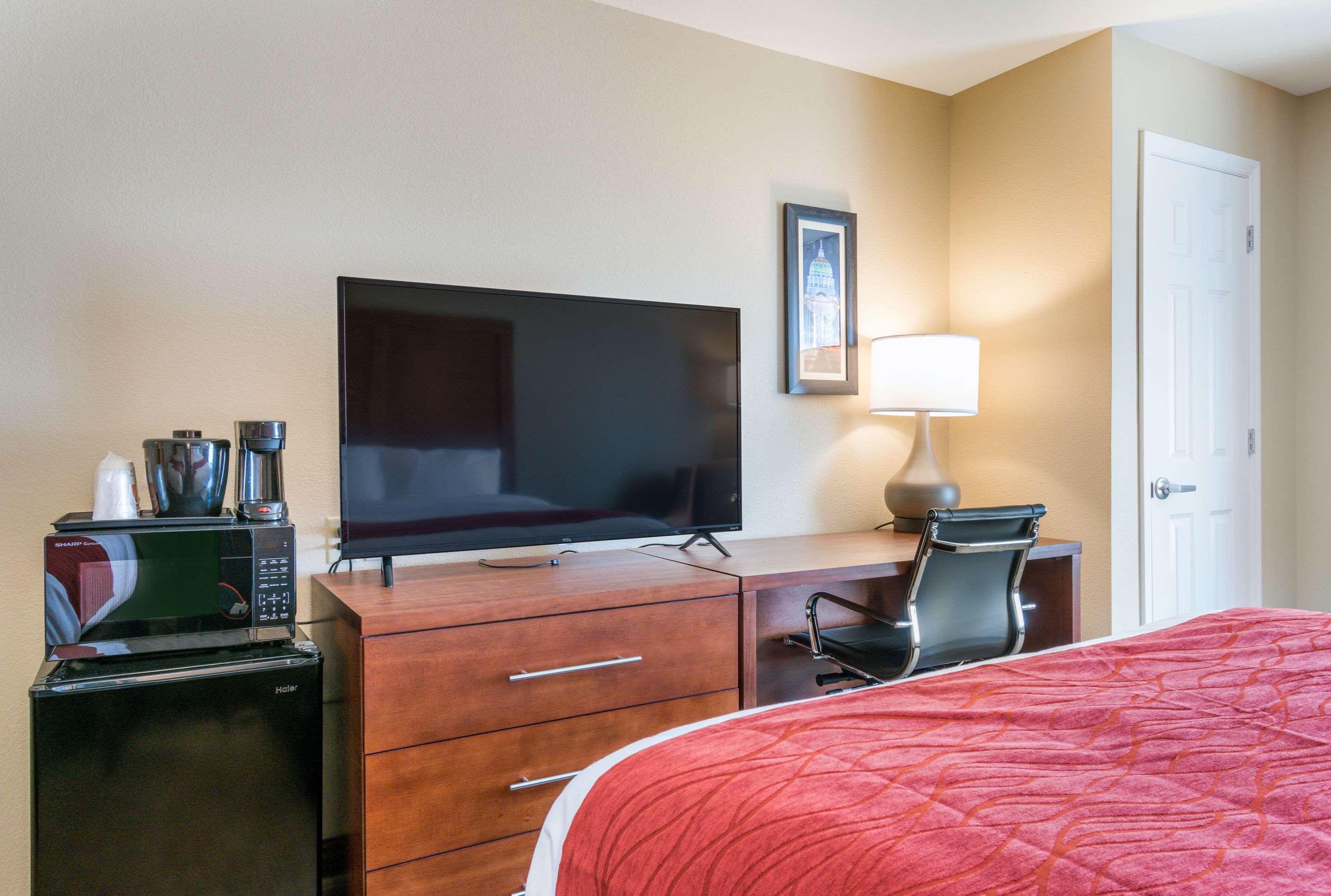 Comfort Inn & Suites Harrisburg - Hershey West Kültér fotó