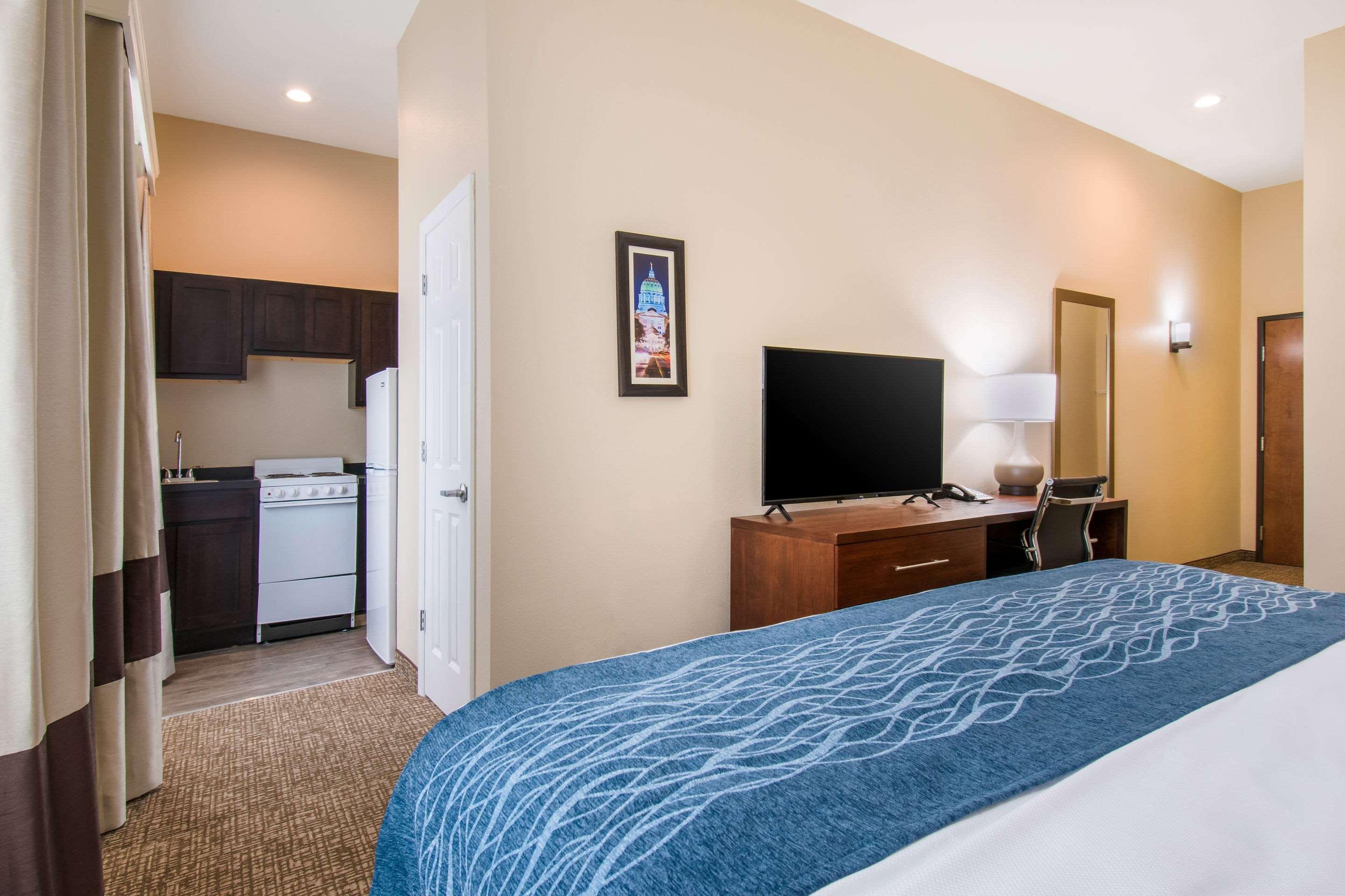Comfort Inn & Suites Harrisburg - Hershey West Kültér fotó