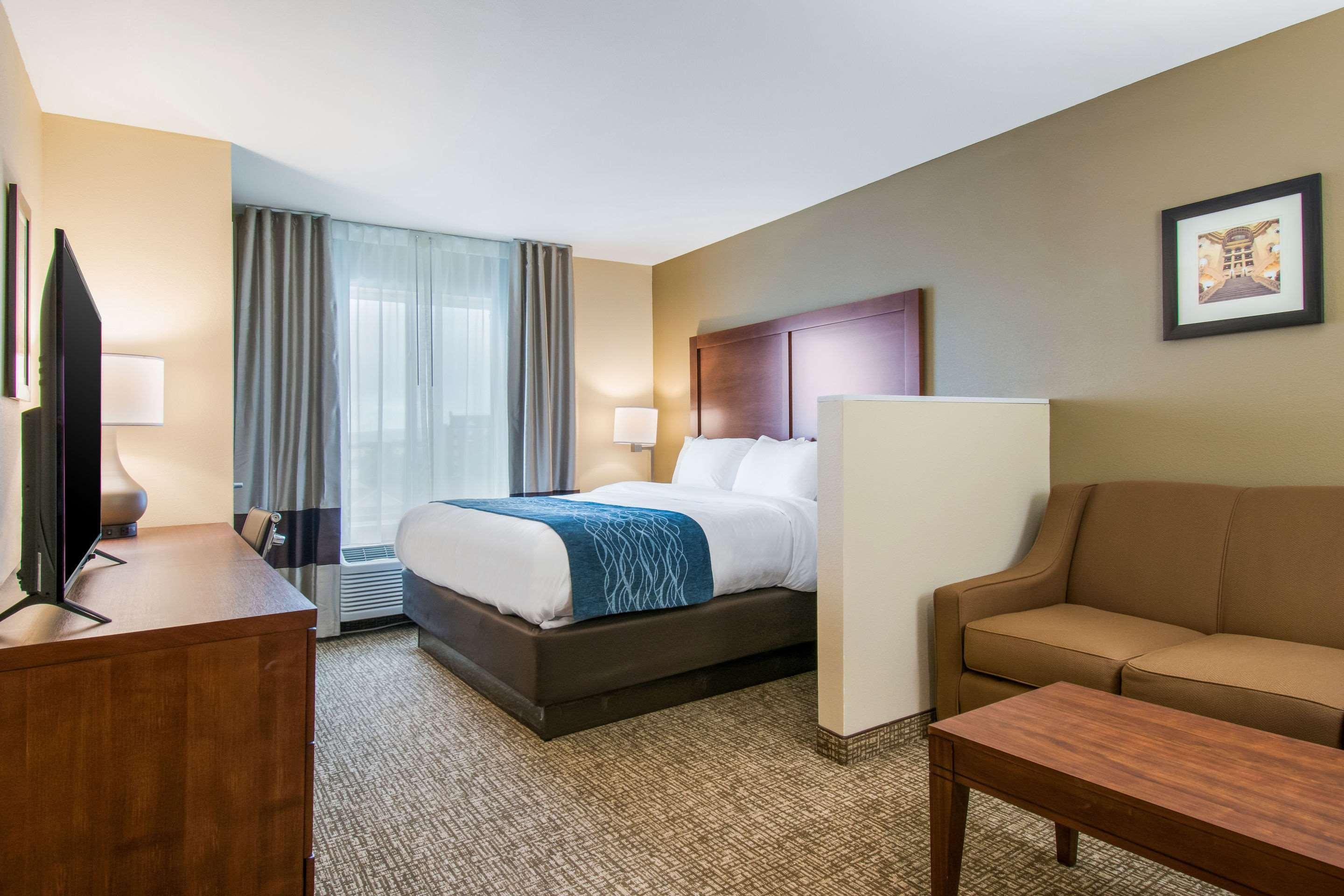 Comfort Inn & Suites Harrisburg - Hershey West Kültér fotó