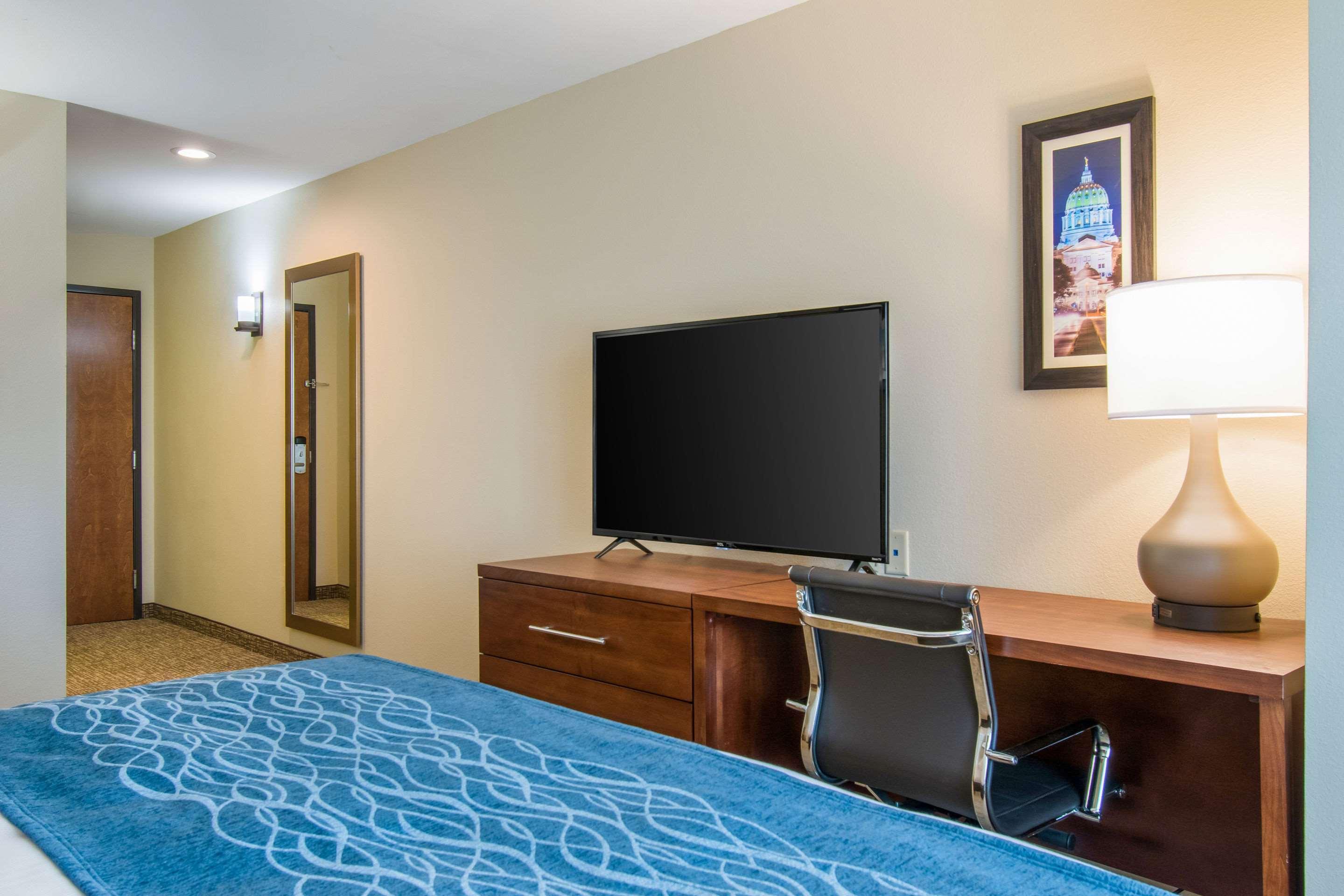 Comfort Inn & Suites Harrisburg - Hershey West Kültér fotó