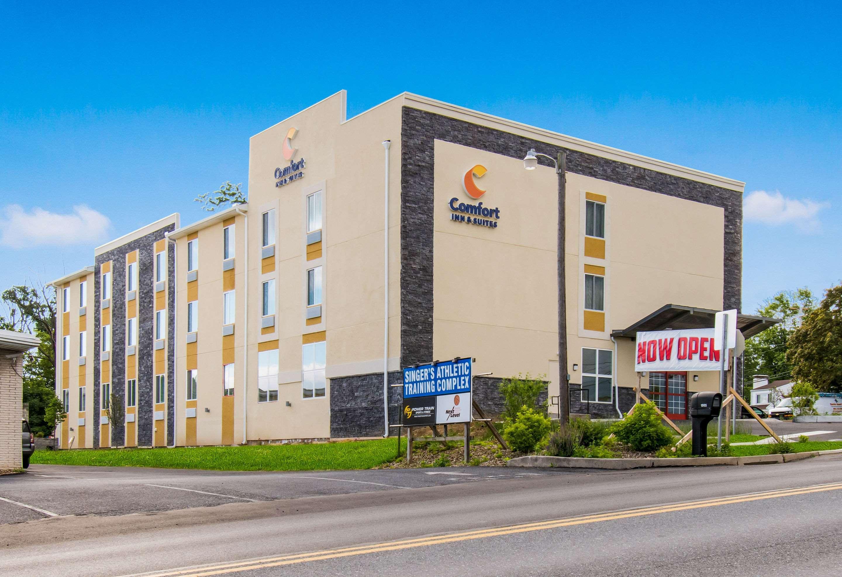 Comfort Inn & Suites Harrisburg - Hershey West Kültér fotó