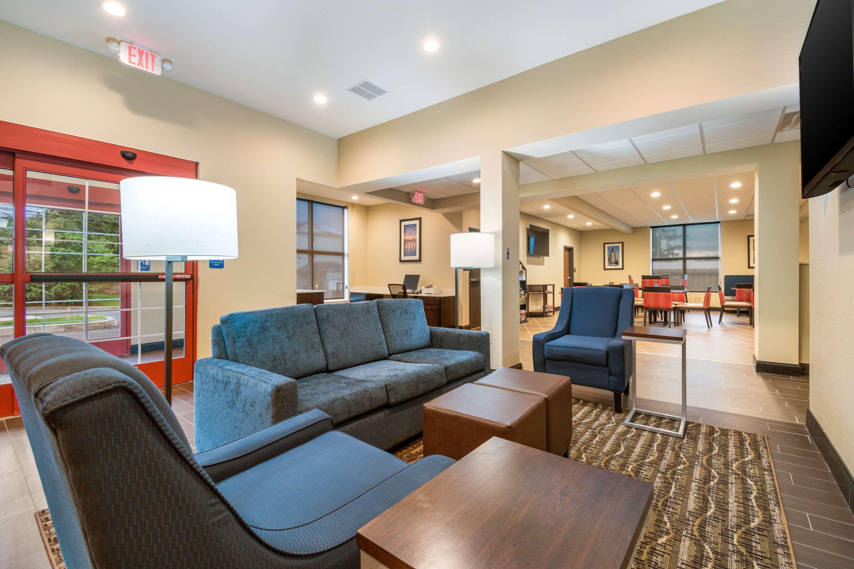 Comfort Inn & Suites Harrisburg - Hershey West Kültér fotó
